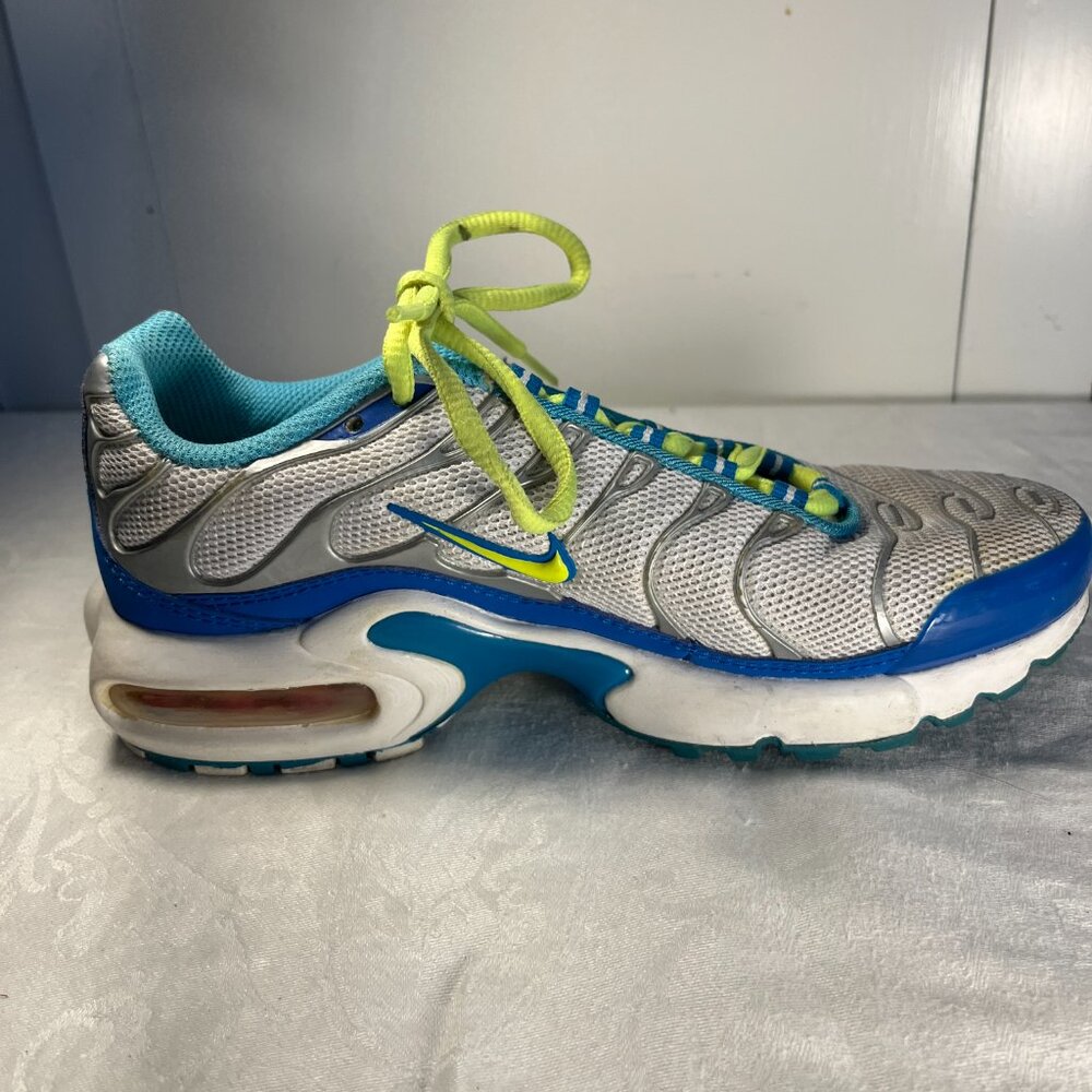 Nike Air Max TN  GS White Bolt Blue 728071-174 Youth 3.5 Mesh Sneakers Like New
